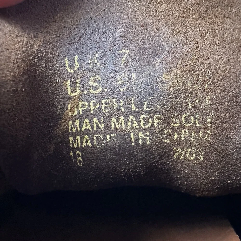 Clarks Originals Wallabee Boot Brown Leather Crepe Sole Mid‎ Cut Chukka US 8